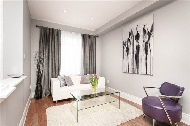 43 Sedgeway Hts, Vaughan, L4H3A9 | Image 2