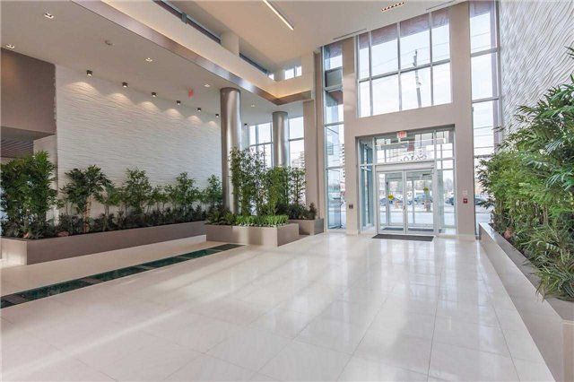 1109A - 9608 Yonge St, Richmond Hill, L4C1V6 | Image 2