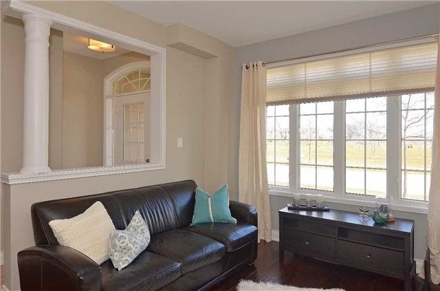 53 Michelina Terr, Markham, L6B0B3 | Image 2