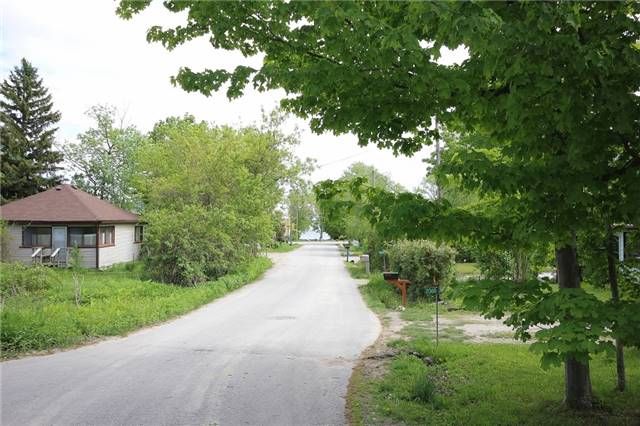 722 Hastings Ave, Innisfil, L9S 1Z3 | Image 3