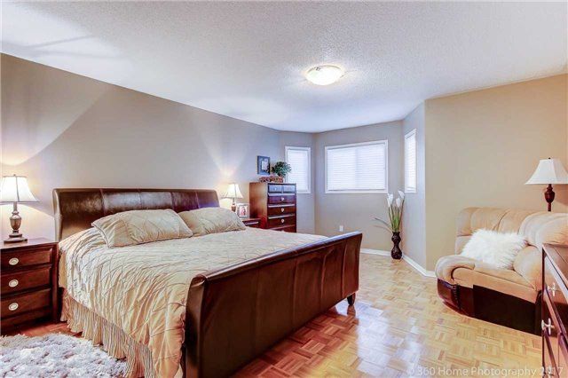 53 Cassia Cres, Vaughan, L6A3N3 | Image 3