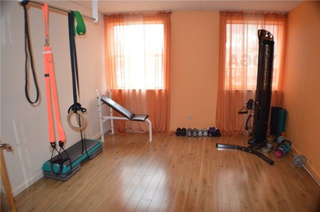 204-205 - 8108 Yonge St, Vaughan, L4J 1W4 | Image 2