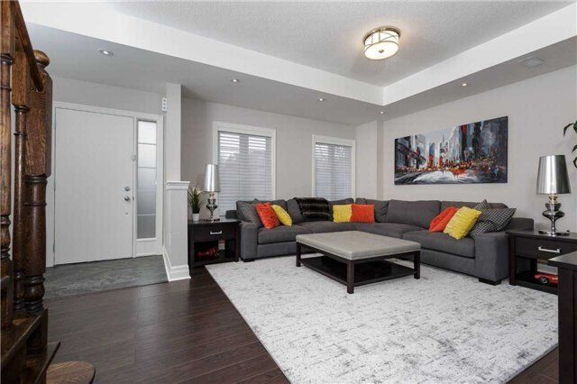 873 New Westminster Dr, Vaughan, L4J 0G6 | Image 2