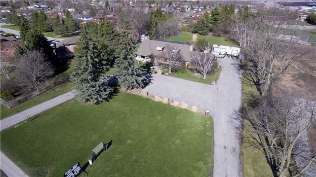 281 Barrie St, Bradford West Gwillimbury, L3Z2Z7 | Image 2