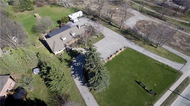 281 Barrie St, Bradford West Gwillimbury, L3Z2Z7 | Image 3