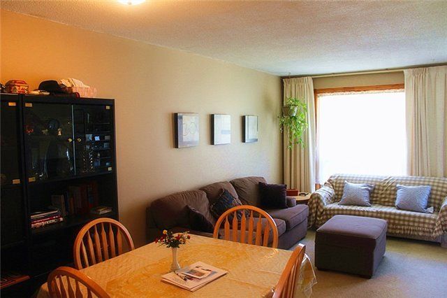 7 - 100 Henderson Ave, Markham, L3T2K8 | Image 3