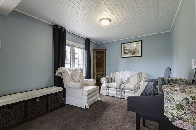 1274 Killarney Beach Rd, Innisfil, L0L1W0 | Image 3