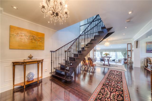 14038 Bayview Ave, Aurora, L4G3G8 | Image 2