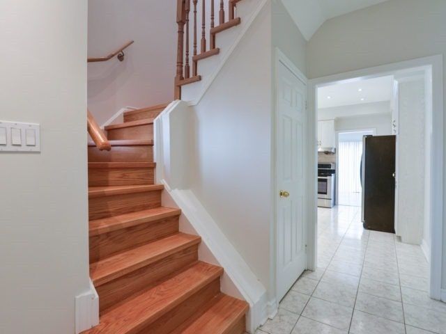 200 Milliken Meadows Dr, Markham, L3R0V9 | Image 3