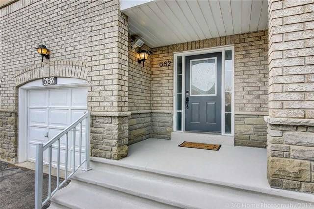 682 Napa Valley Ave, Vaughan, L4H2J1 | Image 2