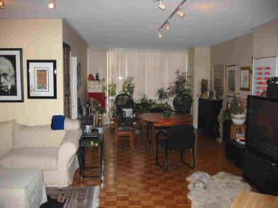 220 - 7398 Yonge St, Vaughan, L4J8J2 | Image 2