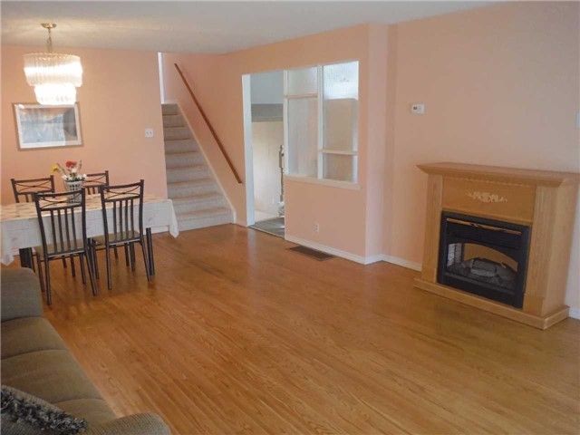 31 Colonsay Rd, Markham, L3T3E9 | Image 2