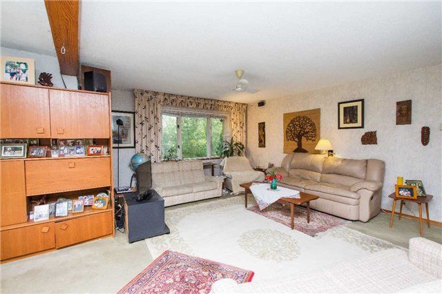 15 Old Church Rd, King, L7B1K4 | Image 2