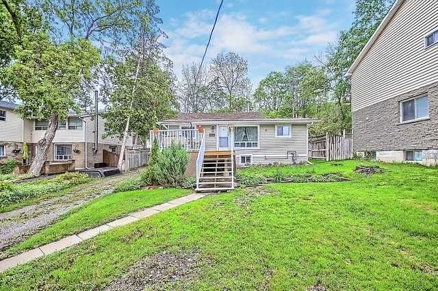 37 Pineway Ave, Georgina, L4P1X7 | Image 2