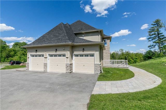 197 Nottingham Forest Rd, Bradford West Gwillimbury, L3Z 0H2 | Image 2