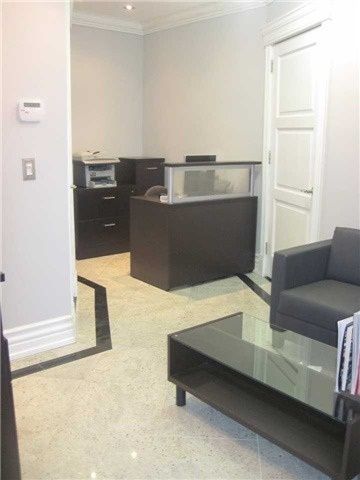 33D - 7398 Yonge St, Vaughan, L4J8J2 | Image 2