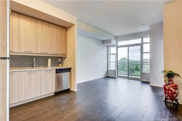 530 - 540 Bur Oak Ave, Markham, L6C0C4 | Image 2