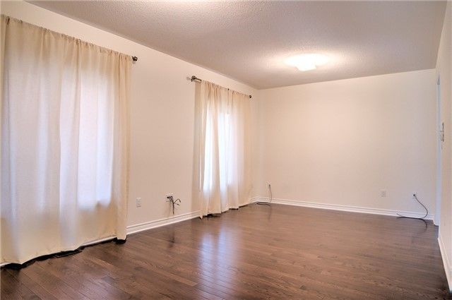 62 Rossini Dr, Richmond Hill, L4E0W3 | Image 3