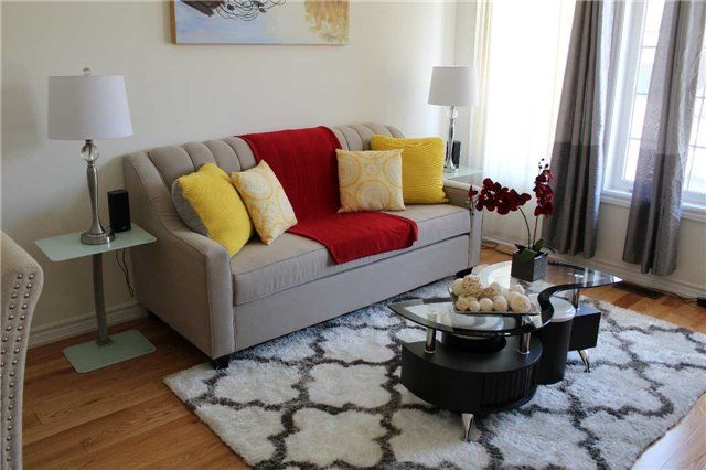 24 Hammersly Blvd, Markham, L6E0H6 | Image 2