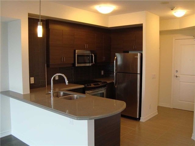 1207 - 7730 Kipling Ave, Vaughan, L4L 1Y7 | Image 3