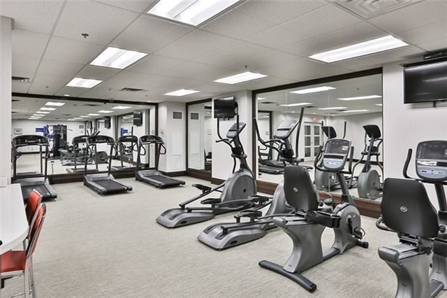 512 - 73 King William Cres S, Richmond Hill, L4B0C2 | Image 3