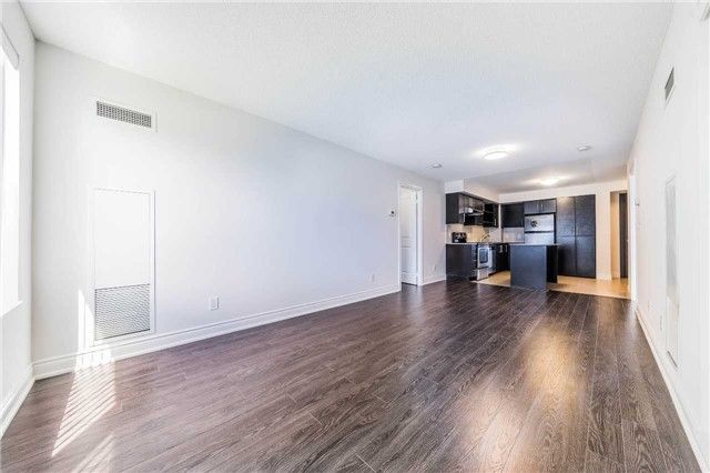1112 - 273 South Park Rd, Markham, L3T0B5 | Image 3