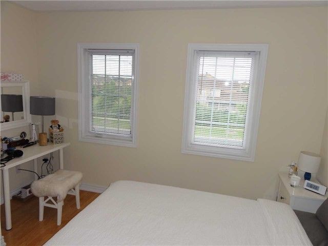 9922 Mccowan Rd, Markham, L6C0M7 | Image 3