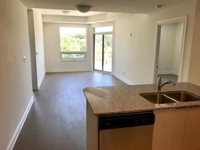 411 - 86 Woodbridge Ave, Vaughan, L4L2S7 | Image 3