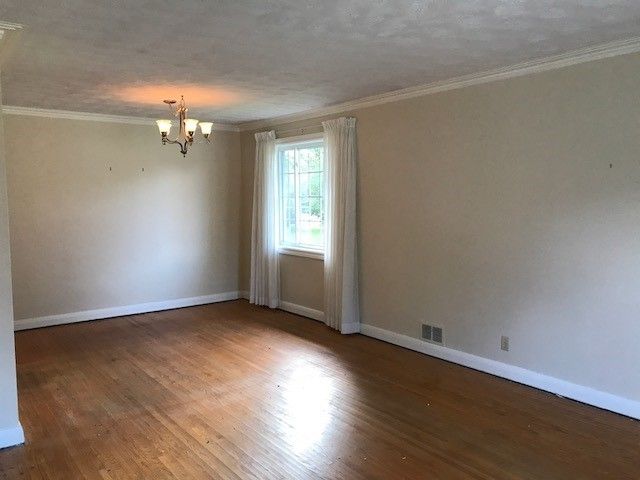 126 Cascade Circ, Richmond Hill, L4C3H7 | Image 3