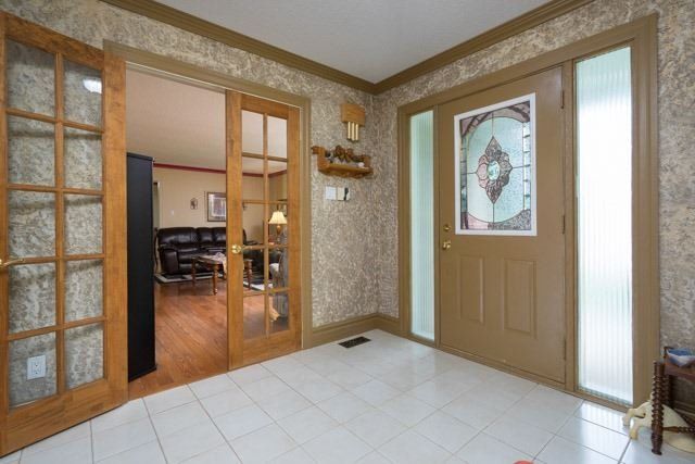 32 Elmvale Blvd, Whitchurch-Stouffville, L4A2Y3 | Image 3