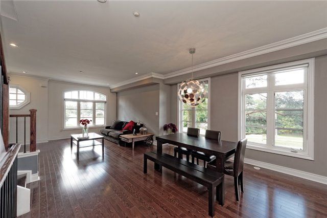 129 Powseland Cres, Vaughan, L4L 0C5 | Image 3