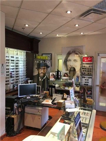 15 - 9555 Yonge St, Richmond Hill, L4C9M5 | Image 3