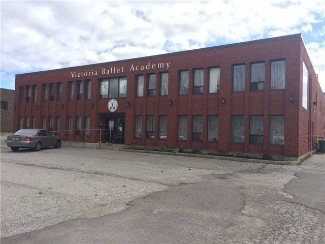 7 Bradwick Dr, Vaughan, L4K2T4 | Image 2