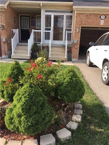 119 Amulet Cres, Richmond Hill, L4S2V9 | Image 2
