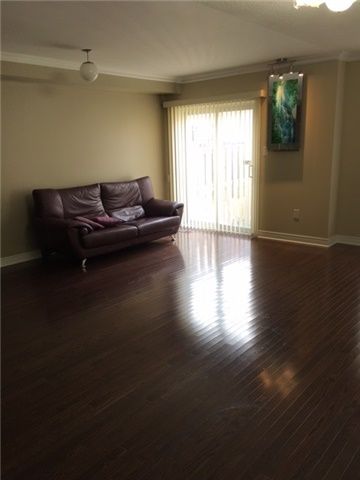 119 Amulet Cres, Richmond Hill, L4S2V9 | Image 3