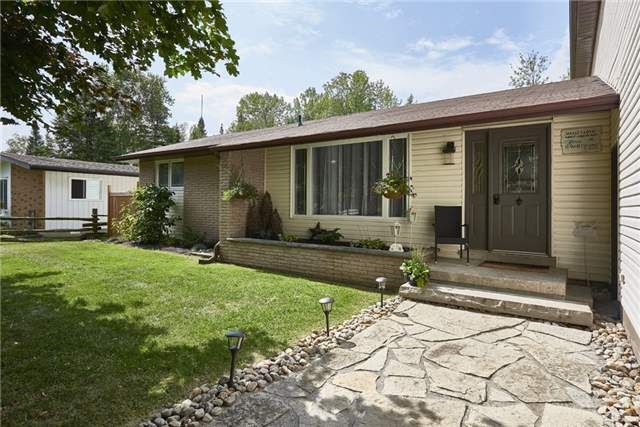 2196 Richard St, Innisfil, L9S 2C4 | Image 3