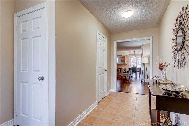 682 Napa Valley Ave, Vaughan, L4H2J1 | Image 2