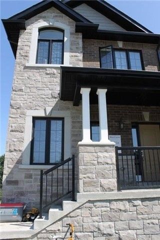 1 Zenyatta Lane, East Gwillimbury, L9N0N7 | Image 2