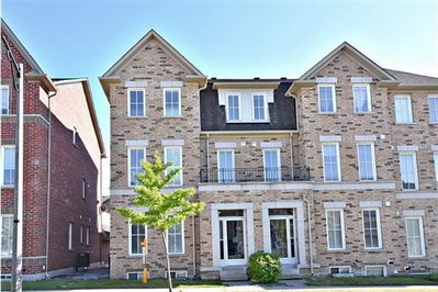 Townhouse sold at 13 Walter Scott Crescent, Markham, Ontario, L6C0E6 - Victoria Square - MLS: N3921433