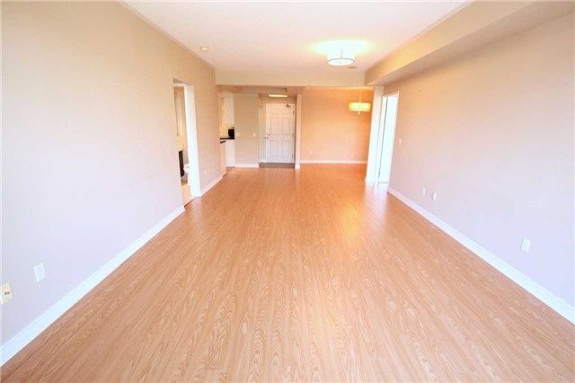 212 - 7398 Yonge St, Vaughan, L4J8J2 | Image 2