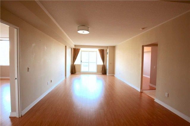 212 - 7398 Yonge St, Vaughan, L4J8J2 | Image 3