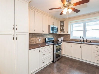 19302 Holland Landing Rd, East Gwillimbury - Holland Landing image-0-4
