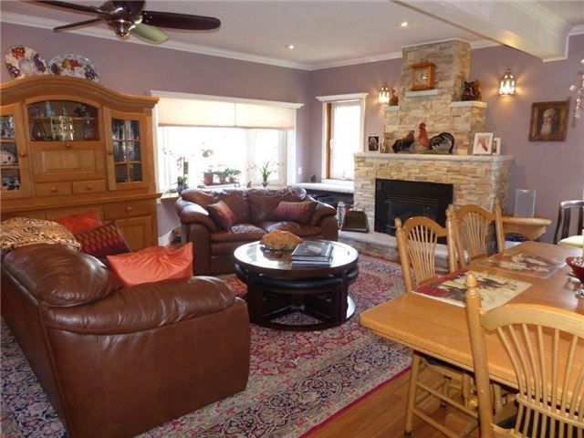 46 Isle Vista Dr, Georgina, L0E 1N0 | Image 3