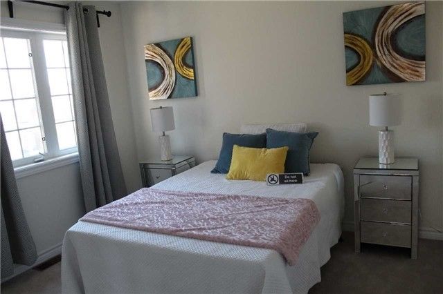 24 Hammersly Blvd, Markham, L6E0H6 | Image 3