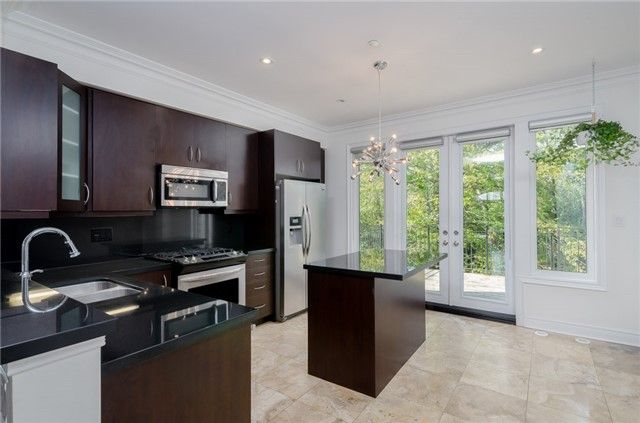 129 Powseland Cres, Vaughan, L4L0C5 | Image 2