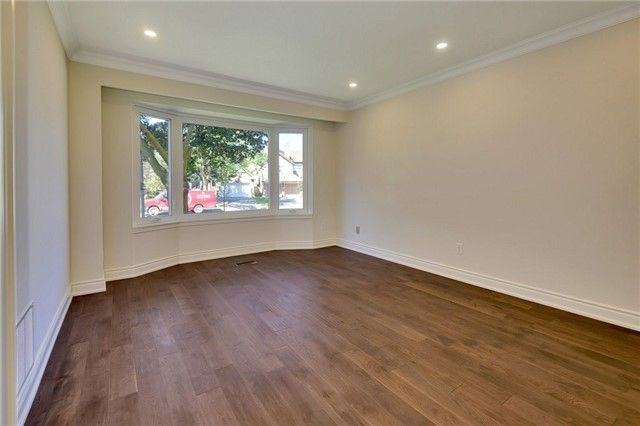 433 Mullen Dr, Vaughan, L4J2N9 | Image 3