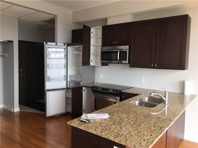 704 - 10376 Yonge St, Richmond Hill, L4C3B8 | Image 3