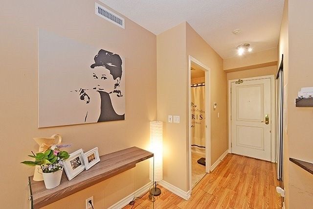 817 - 9225 Jane St, Vaughan, L6A0J7 | Image 3