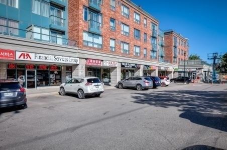 31D - 7398 Yonge St, Vaughan, L4J1V8 | Image 2