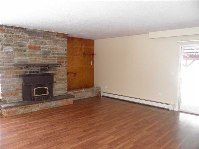 5373 Aurora Rd, Whitchurch-Stouffville, L4A7X4 | Image 2